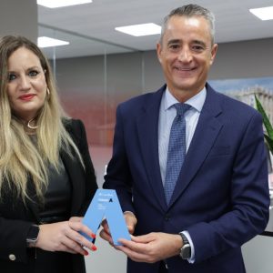 Premio a mujer profesional autónoma. CaixaBank. Emprender en Extremadura